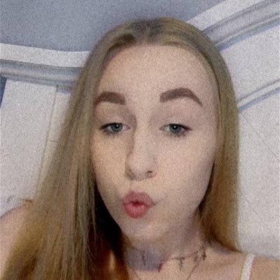 Profile Picture of Cammie Christian (@NiCole_010405) on Twitter