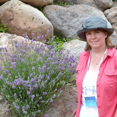 Profile Picture of Lori Payne (@lorip122) on Twitter