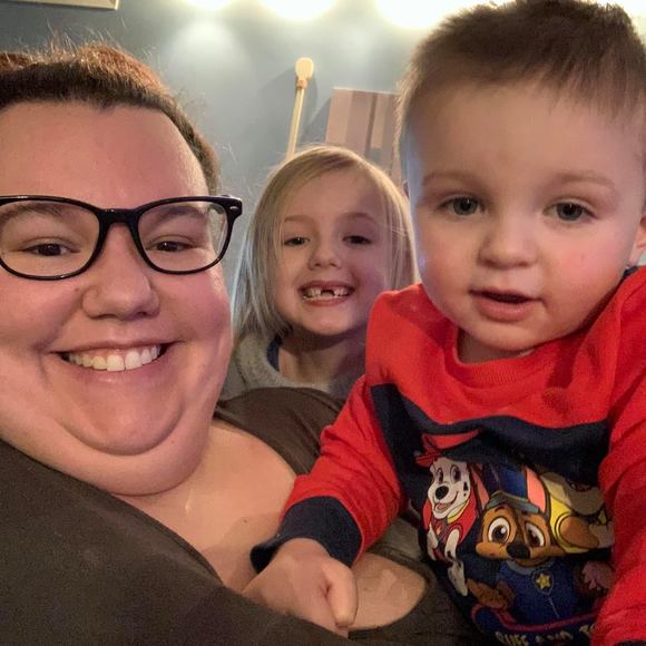 Profile Picture of Sarah Gabelman (@sarahkaye94) on Poshmark