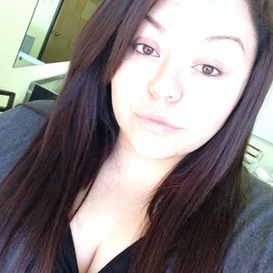 Profile Picture of Elizabeth Montoya (@fabulizz09) on Myspace