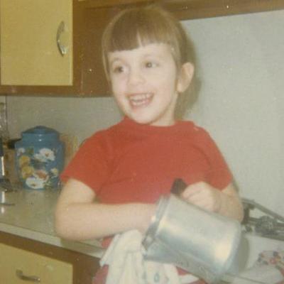 Profile Picture of Lori Gramlich (@zzola919) on Twitter