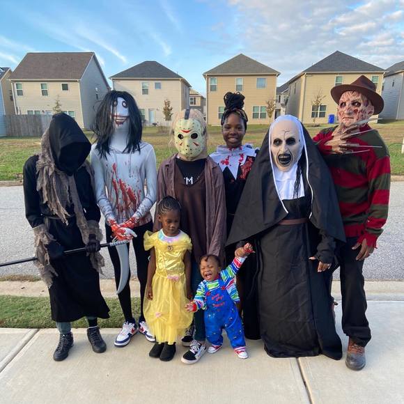 Profile Picture of Claresse Alexander (@shaney27) on Poshmark