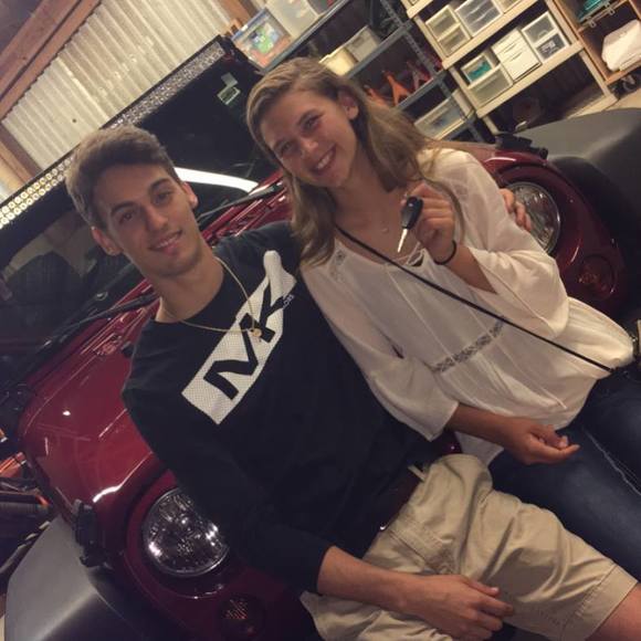 Profile Picture of Cameron Fall (@ccharlesfall) on Poshmark