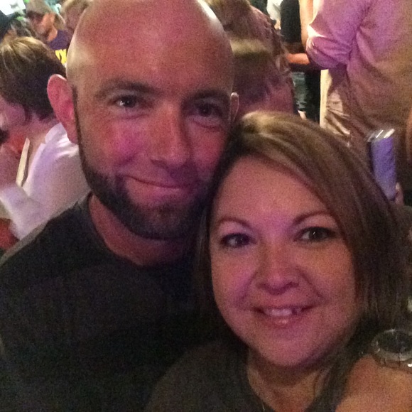 Profile Picture of Jennifer Thibodaux (@jthibodaux4) on Poshmark