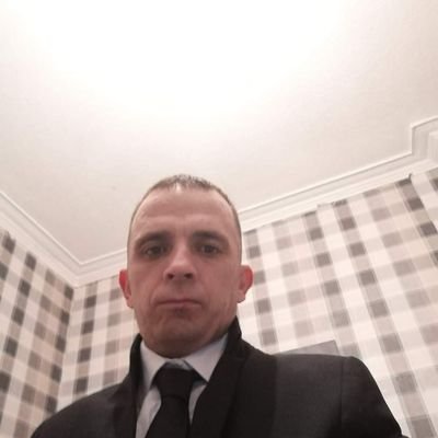 Profile Picture of Anthony Mcgowan (@Antonavfc1874) on Twitter