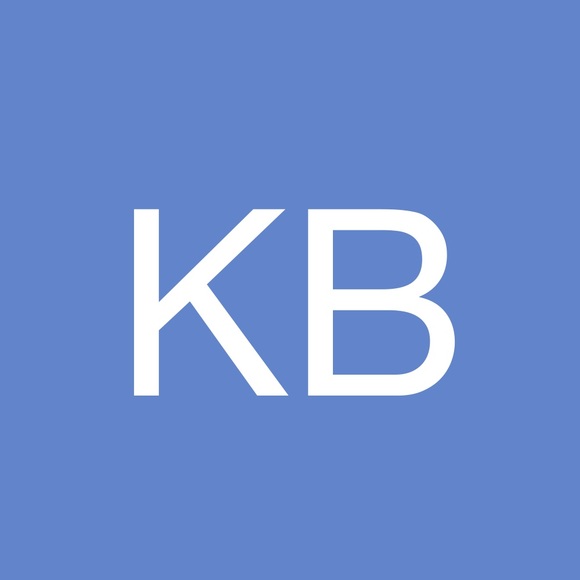 Profile Picture of Kassidy Bertelson (@k_bertelson) on Poshmark