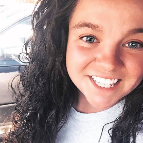 Profile Picture of Deanna Levitt (@dkatchick) on Poshmark