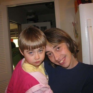 Profile Picture of Amy Holmes (@aleigh28_) on Myspace