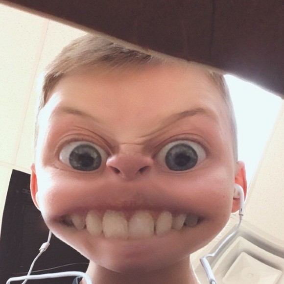 Profile Picture of Ben Duckenfield (@ben_duckenfield) on Poshmark