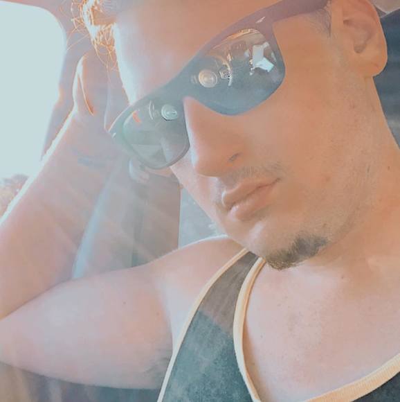 Profile Picture of Chris Broccolo (@chrisbroccolo) on Poshmark