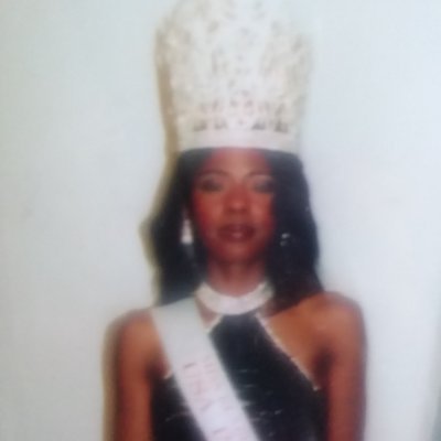Profile Picture of Ms.G Booker (@MsGBooker1) on Twitter