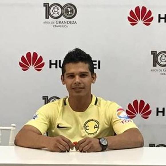 Profile Picture of Gilberto Hurtado (@gacelhdo) on Poshmark