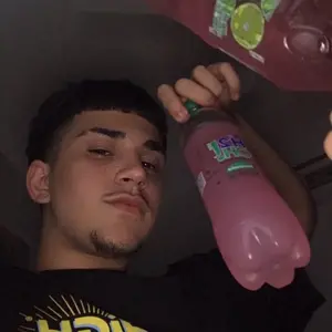 Profile Picture of bitetti (@bitetti) on Tiktok
