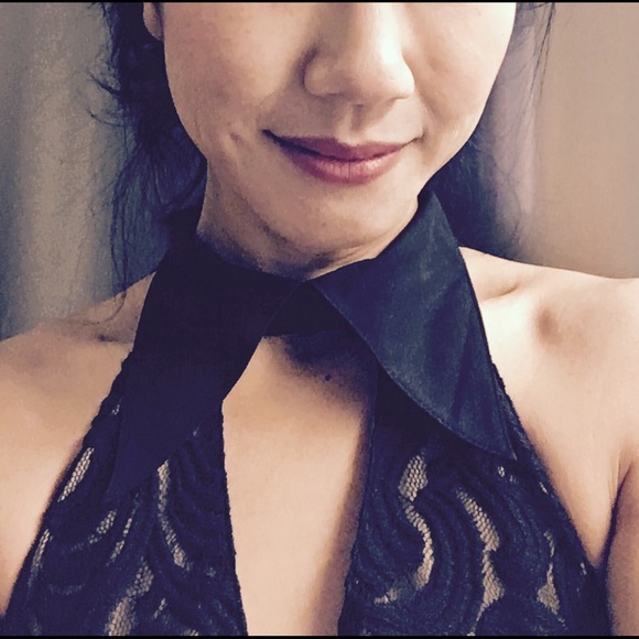 Profile Picture of May Lu (@greyskiesf) on Poshmark