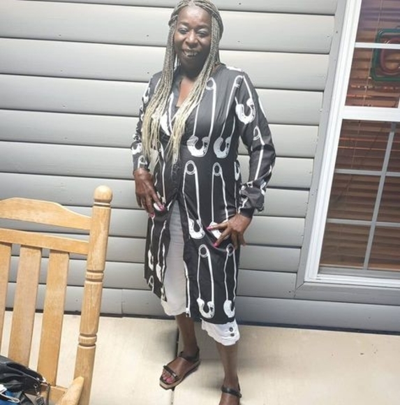 Profile Picture of Barry Hall (@bettannette) on Poshmark