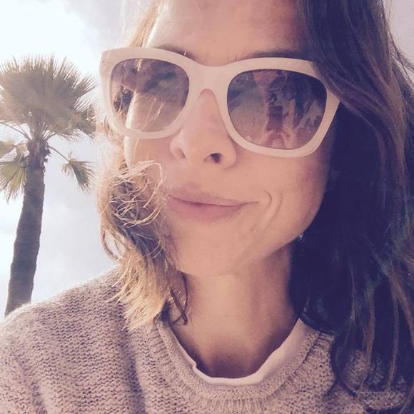 Profile Picture of Jessica Mazur (@klepser) on Poshmark