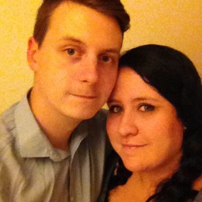 Profile Picture of Dan&Rach (@fullbrook88) on Twitter