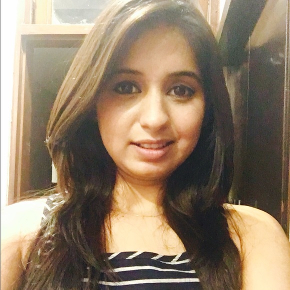 Profile Picture of Swati Chawla (@swatichawla) on Poshmark