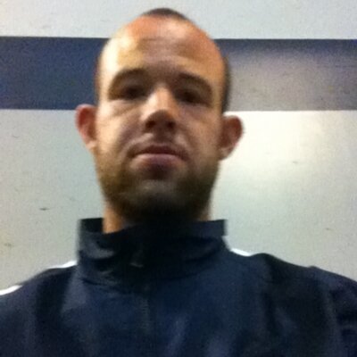 Profile Picture of Ian Richard Mason (@EagleboySurrey) on Twitter