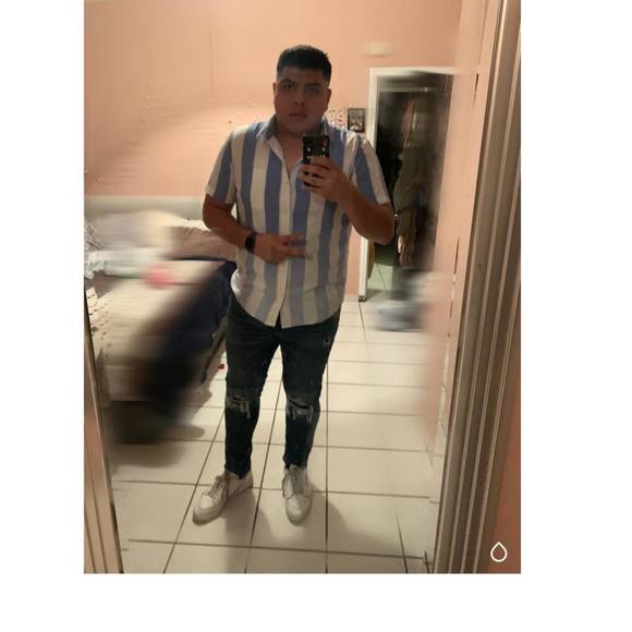 Profile Picture of Carlos Sanchez (@carlotes_4) on Poshmark