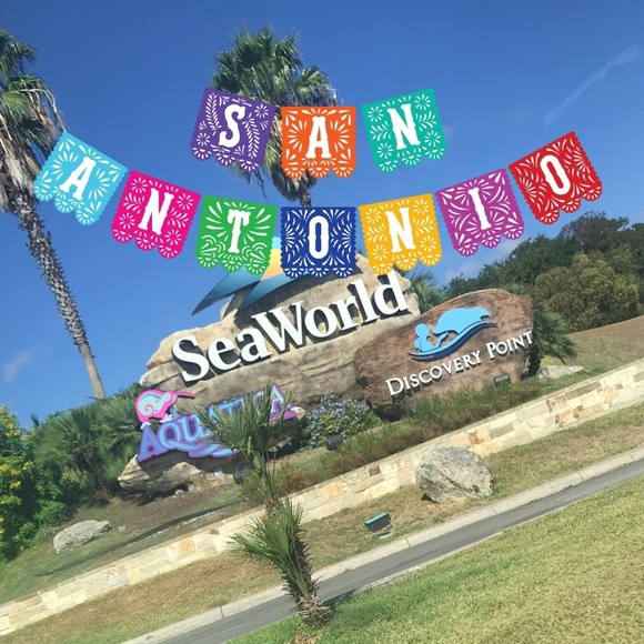 Vanessa Albarran - Poshmark Profile Picture of Vanessa Albarran (@vanessaalbarran) on Poshmark