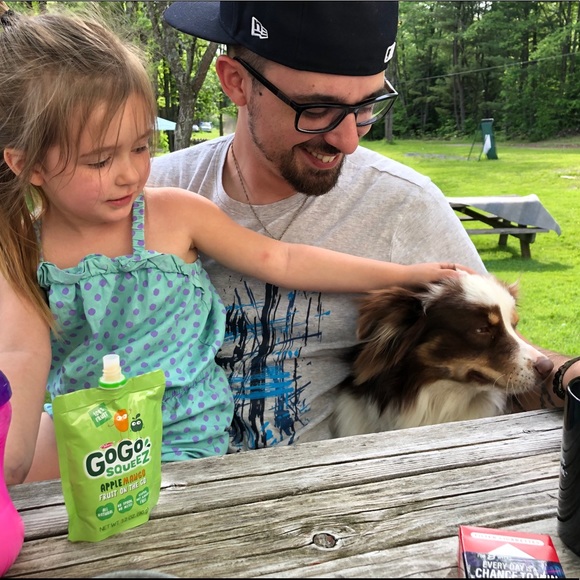 Profile Picture of Dan Farnum (@dcfarnum) on Poshmark