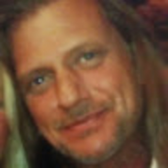 Profile Picture of Raymond Vaughn (@raymondvaughn) on Poshmark