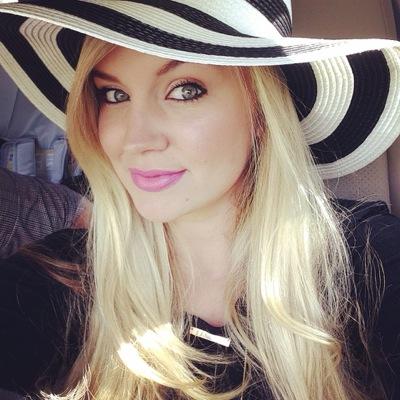 Profile Picture of Tiffany Thornton (@therealTiffany) on Twitter