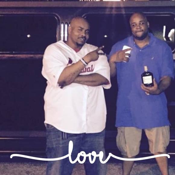 Profile Picture of David Stapleton (@dtsjr79) on Poshmark