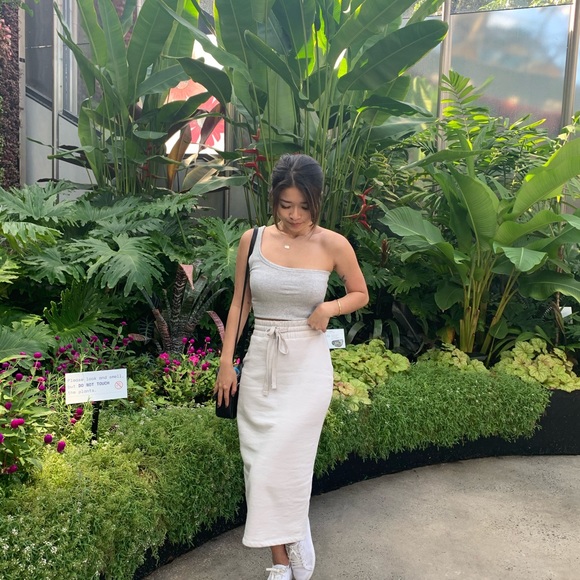 Profile Picture of Amy Lieu (@amyllieu) on Poshmark