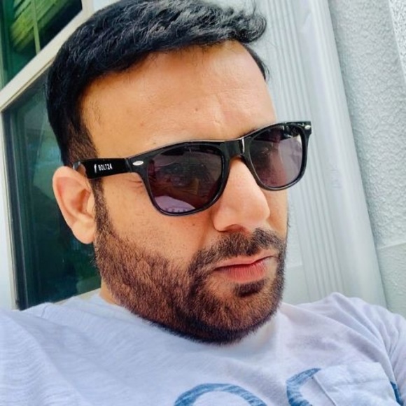 Profile Picture of Raj Sharma (@rajadil1826) on Poshmark