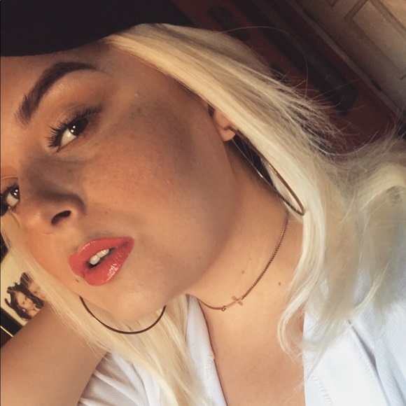 Profile Picture of Raven Pasquinucci (@ravenleonardo) on Poshmark