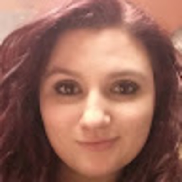 Profile Picture of Mikki Jones (@blackdahlia1995) on Poshmark