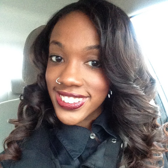 Gabby Mitchell - Poshmark Profile Picture of Gabby Mitchell (@gaballday) on Poshmark