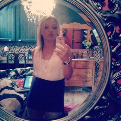Profile Picture of Laura Labbe (@LauraLabbe777) on Twitter
