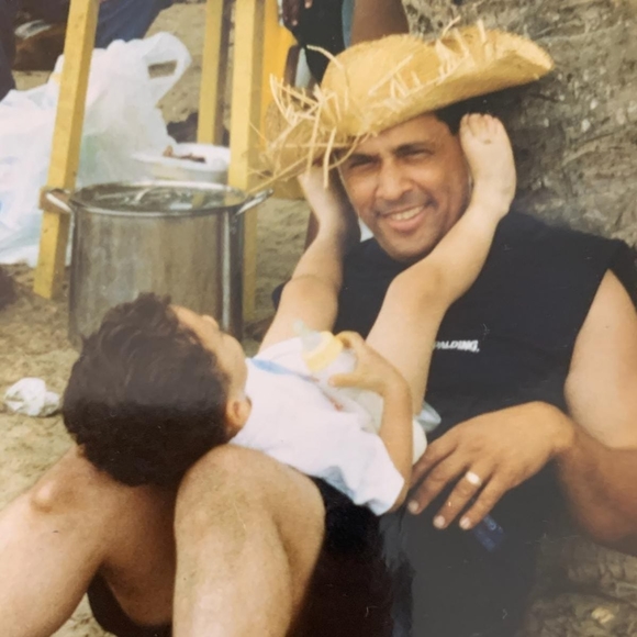 Profile Picture of Hector Noesi (@hectornoesi) on Poshmark