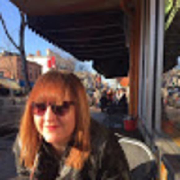 Profile Picture of Karen Pojmann (@pojmann) on Poshmark