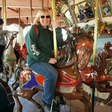 Profile Picture of Robin Dianne Schultz (@RobinDianne) on Twitter
