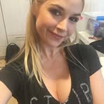 Profile Picture of Alice D. Donnell (@Alice-D-Donnell) on Facebook