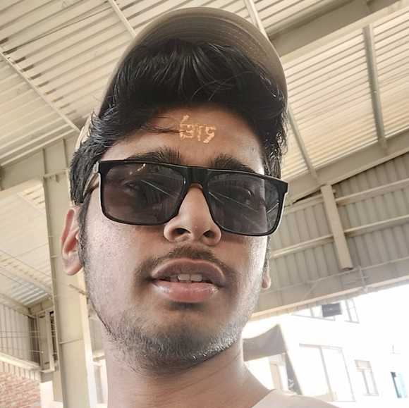 Profile Picture of Mr Nikhil soni (@nikhil612) on Poshmark