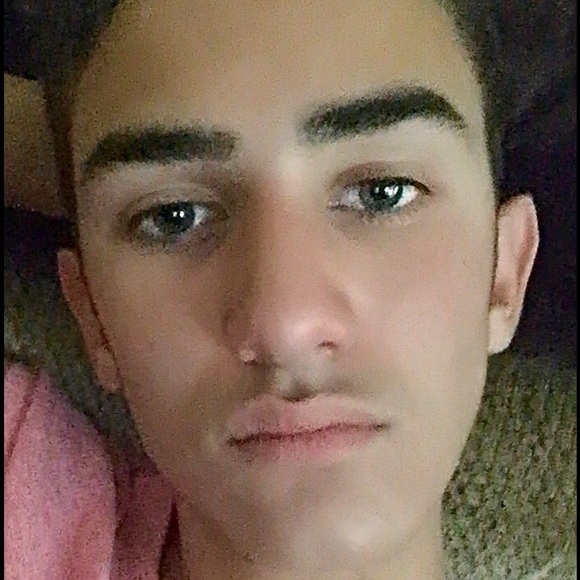 Profile Picture of Luke Braska (@lukebox717) on Poshmark