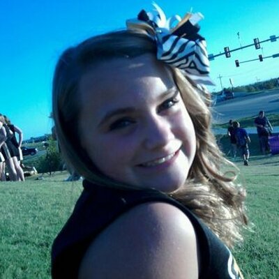 Profile Picture of Amy Yeager (@AmyYeager_luvu) on Twitter