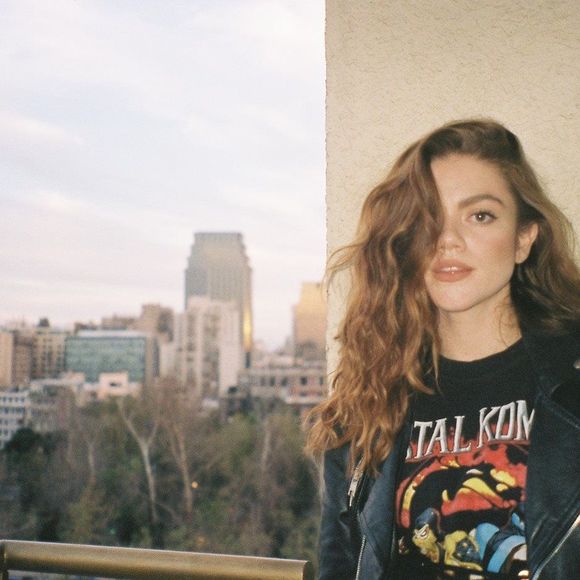 Profile Picture of Bella Wholey (@bellawholey) on Poshmark