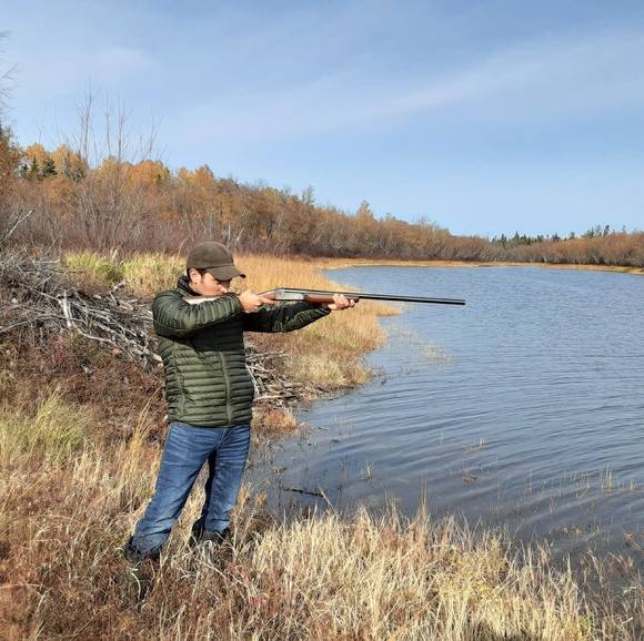 Profile Picture of Andres Osuna (@andresosunao90) on Poshmark