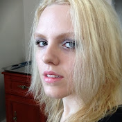 Profile Picture of Rosalynn Phillips (@Thedarkestrose2390) on Youtube