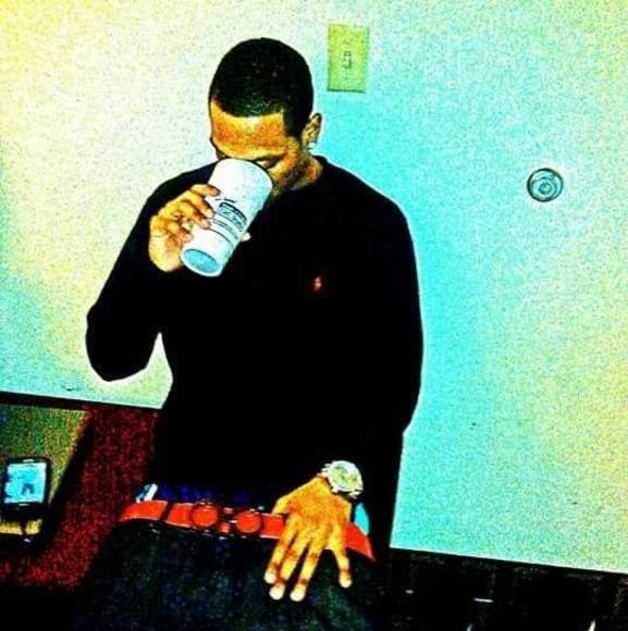 Profile Picture of Devon Edwards (@kingdee773) on Poshmark