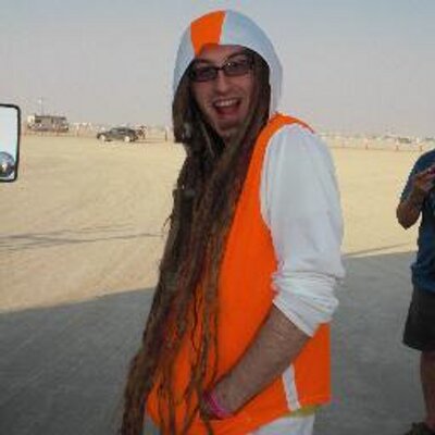 Profile Picture of Sean McKeen (@Seanthreepo) on Twitter