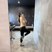 Profile Picture of Jade Hogan (@Jinks.tattoos) on Youtube