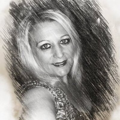 Profile Picture of Becky Browning (@angelinblue35) on Twitter