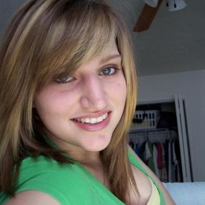 Profile Picture of Angela Mcfarland (@angelinaxoxo) on Myspace